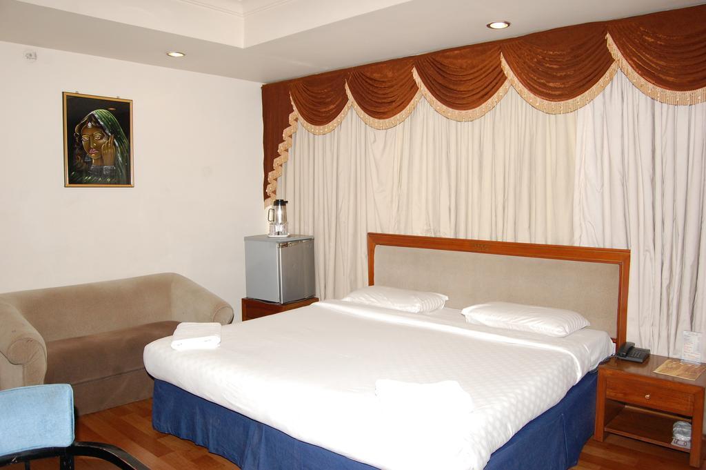 Hotel Sitara Residency Hyderabad Quarto foto